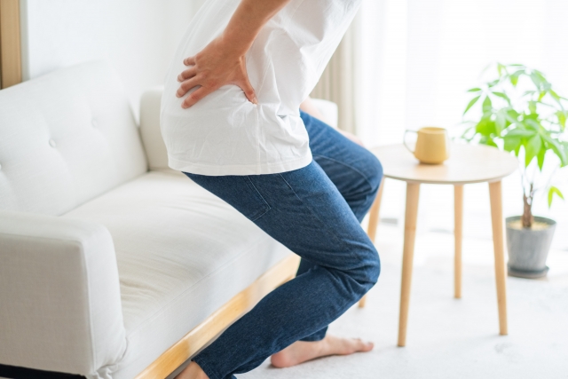 腰痛やしびれのつらさから、もう解放されませんか?